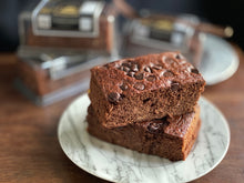 Load image into Gallery viewer, High Protein Chocolate Cake ช๊อคโกแลตเค้กเนื้อนุ่มโปรตีนสูงไขมันต่ำ