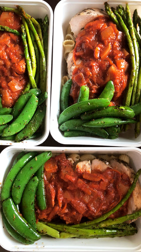 Grilled Chicken Breast Pasta & Asparagus (Homemade Tomatoes Sauce)